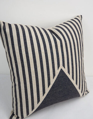 Geometric cushion cover-25B